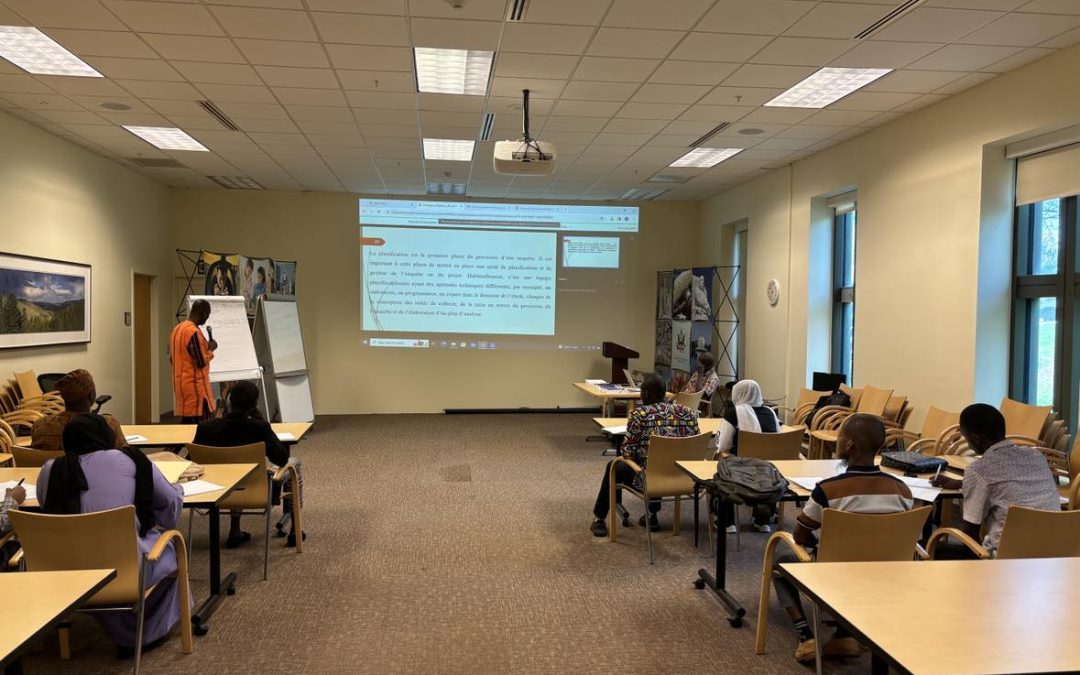 Stat View International Launch: Training Session for Guinean University Students and US Embassy Staff on Opinion Polls and Focus Group Discussions